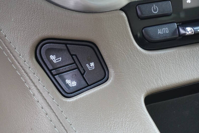 2017 GMC Yukon SLT