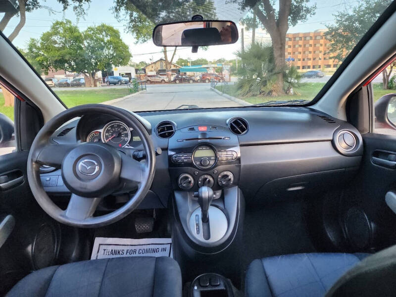 2013 Mazda MAZDA2 Sport