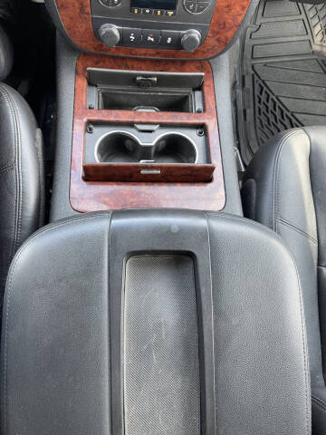 2012 Chevrolet Avalanche LTZ