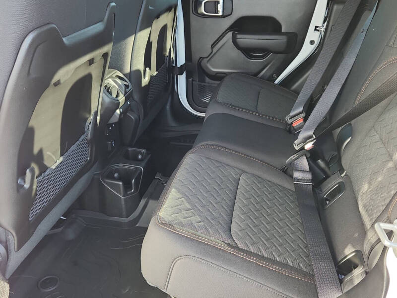 2026 Jeep Gladiator Mojave