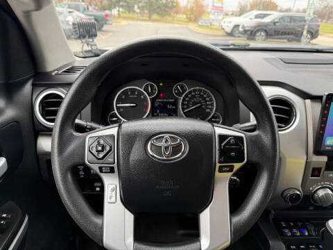 2016 Toyota Tundra SR5