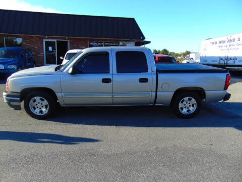 2005 Chevrolet Silverado 1500 for sale at CR Garland Auto Sales in Fredericksburg VA