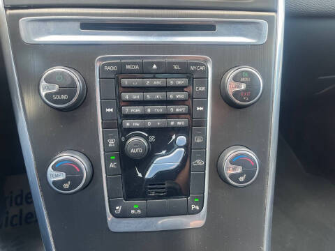 2014 Volvo XC60 T6 Premier Plus