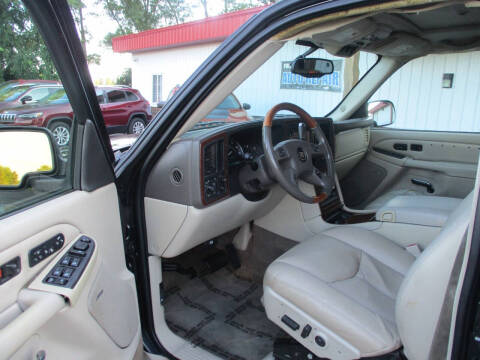 2004 Cadillac Escalade
