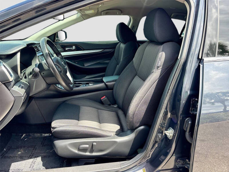 2018 Nissan Maxima
