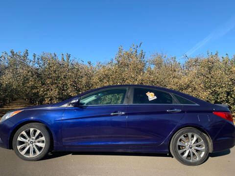 2012 Hyundai Sonata for sale at M AND S CAR SALES LLC in Independence OR