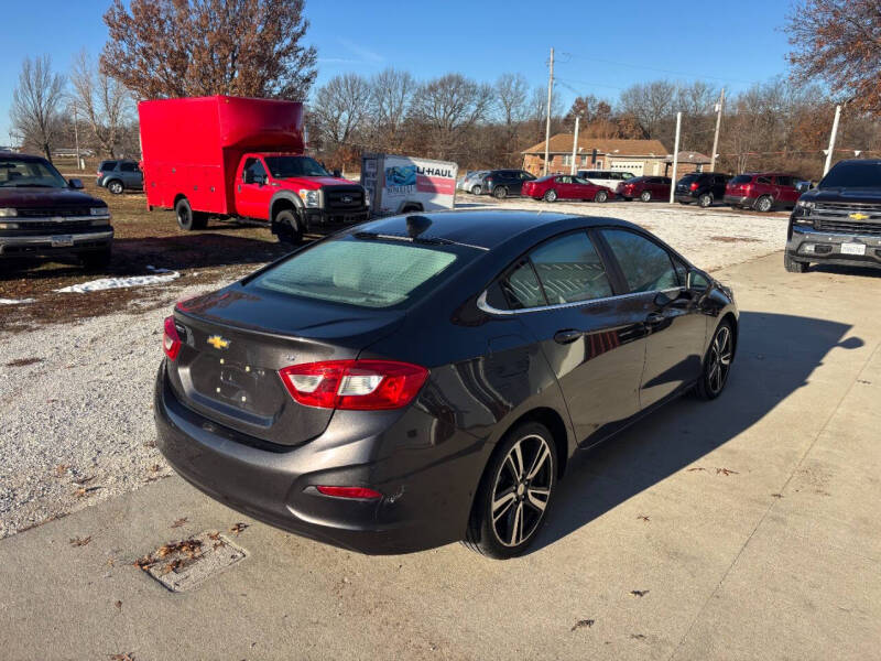 2017 Chevrolet Cruze LT Auto