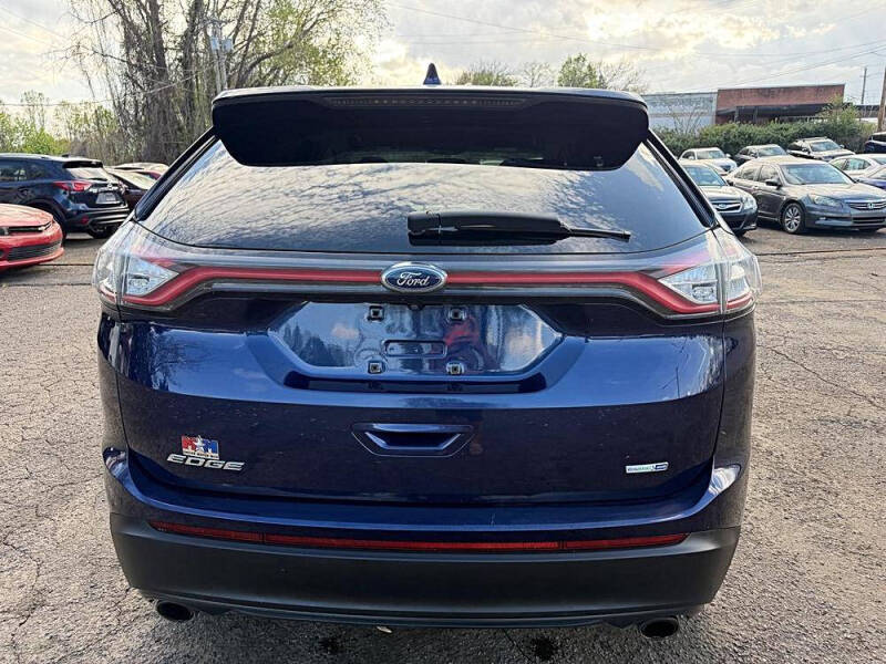 2016 Ford Edge SE