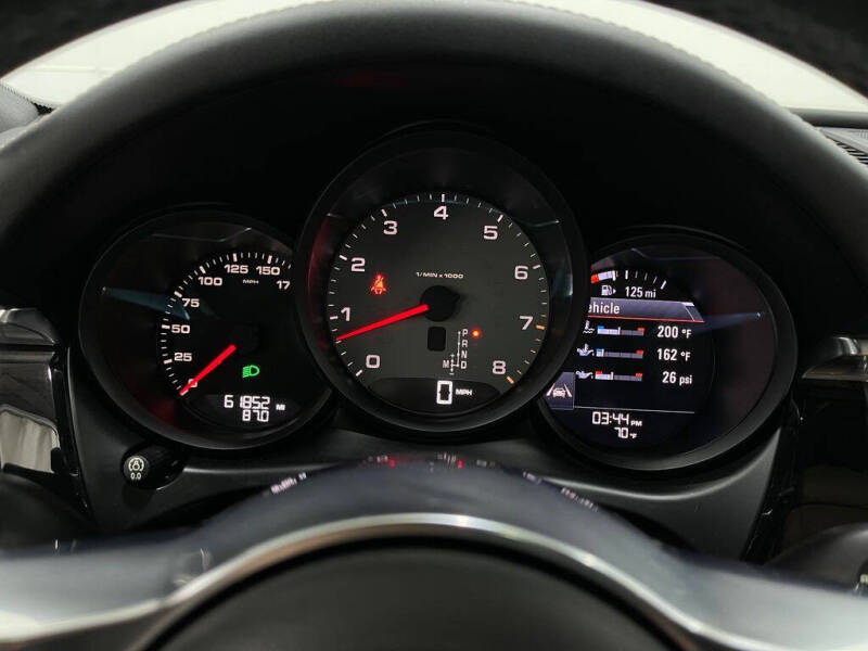 2017 Porsche Macan S