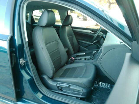 2022 Volkswagen Passat SE