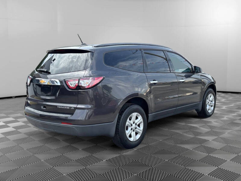 2013 Chevrolet Traverse LS