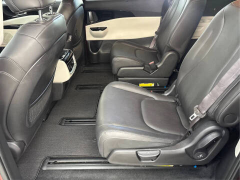2024 Kia Carnival