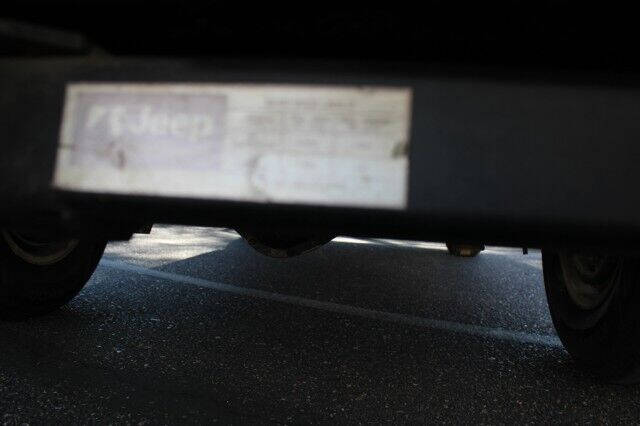 1990 Jeep Grand Wagoneer