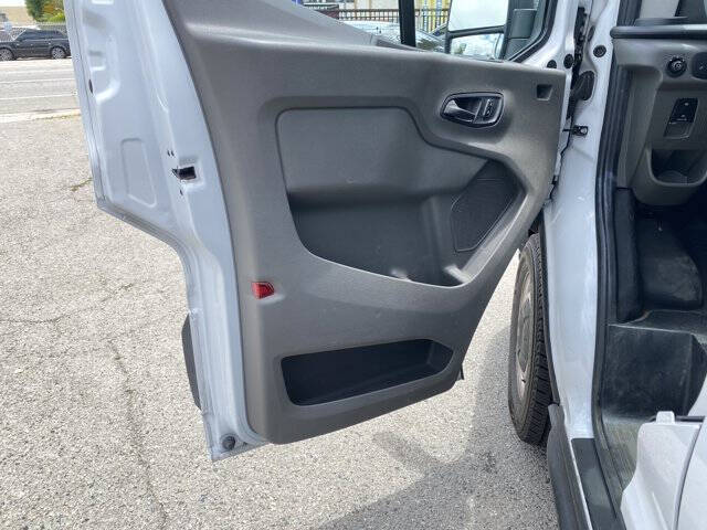 2023 Ford Transit