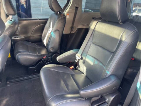 2015 Toyota Sienna
