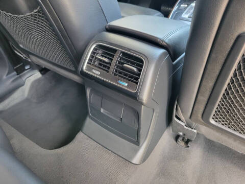 2012 Audi Q5 2.0T quattro Premium