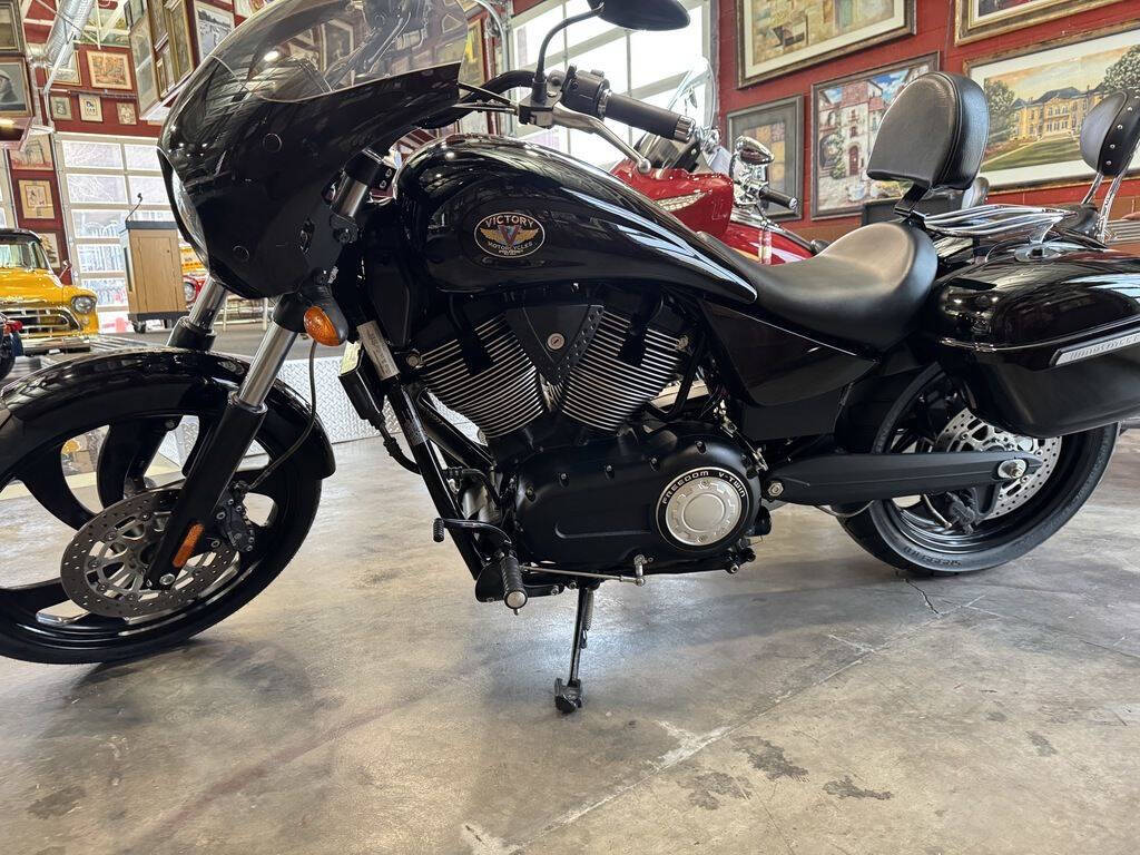 2007 Victory Vegas™ 8-Ball 8