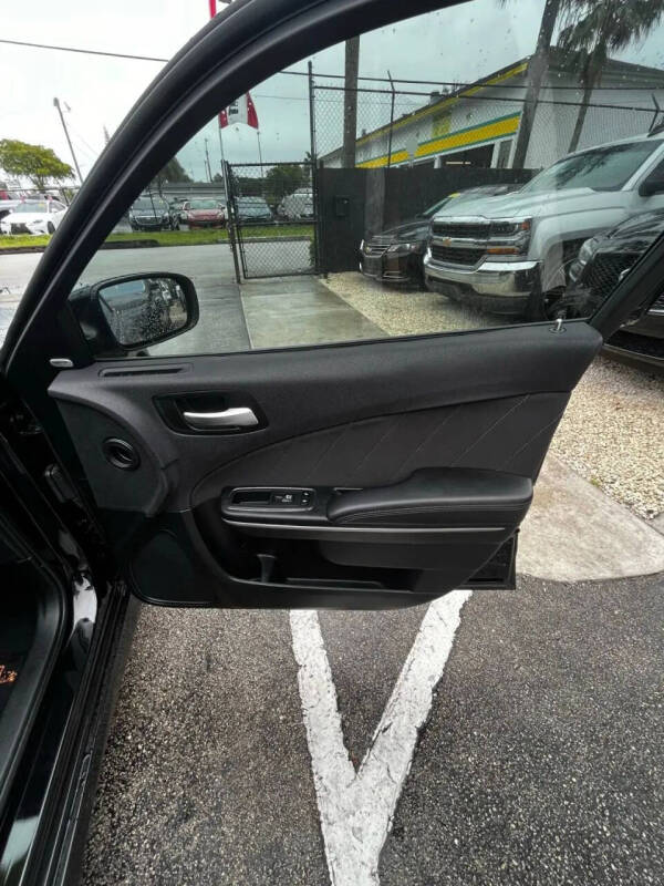 2019 Dodge Charger R/T Scat Pack