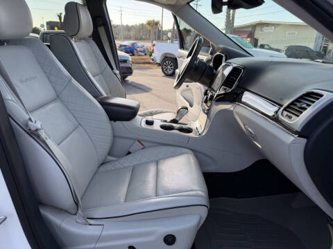 2019 Jeep Grand Cherokee Summit