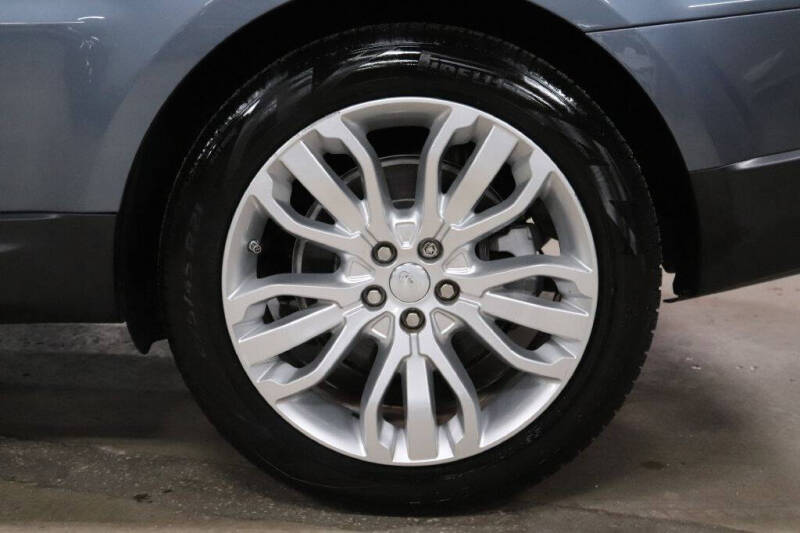 2019 Land Rover Range Rover Sport SE