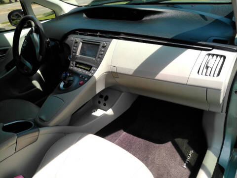 2013 Toyota Prius Three