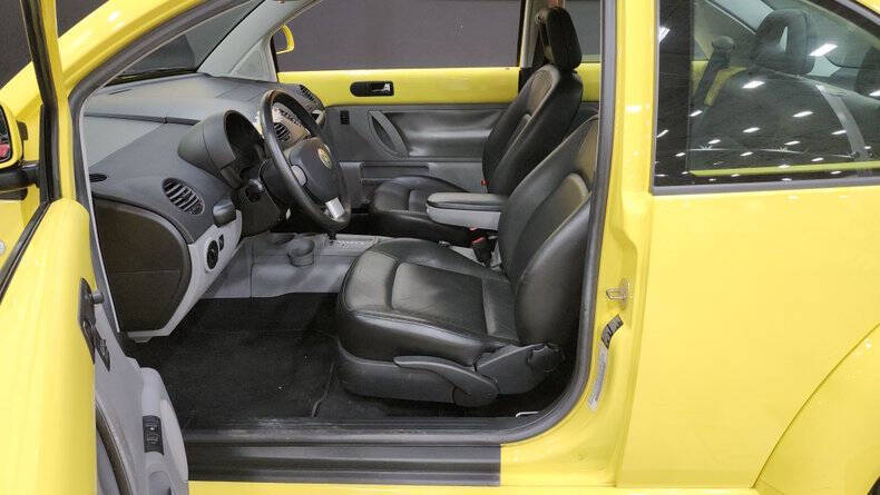 2000 Volkswagen New Beetle GLS