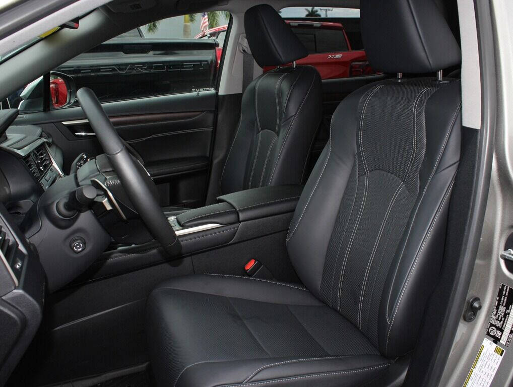 2022 Lexus RX SUV - $54,995