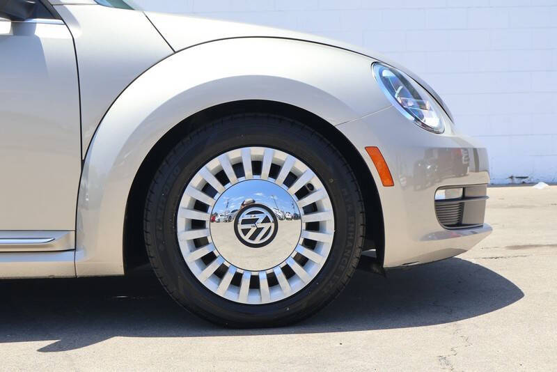 2013 Volkswagen Beetle Convertible