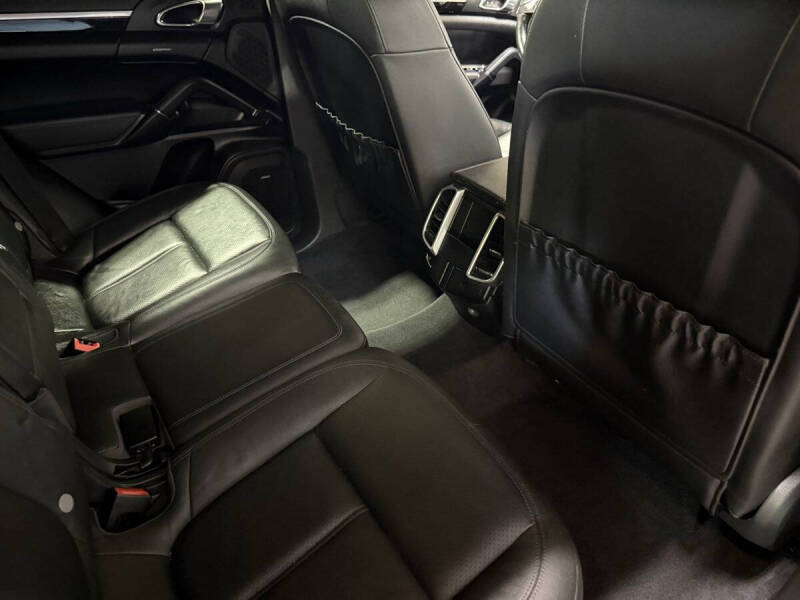 2012 Porsche Cayenne S