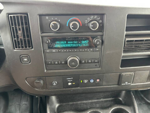 2021 Chevrolet Express 2500