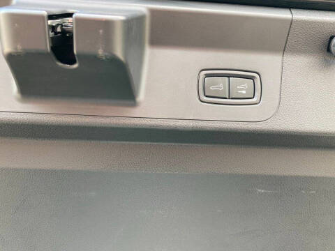 2023 Porsche Panamera 4 Platinum Edition