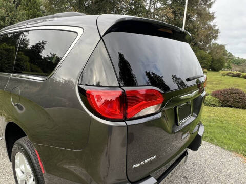 2017 Chrysler Pacifica