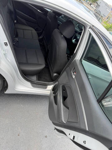 2019 Hyundai Elantra Value Edition