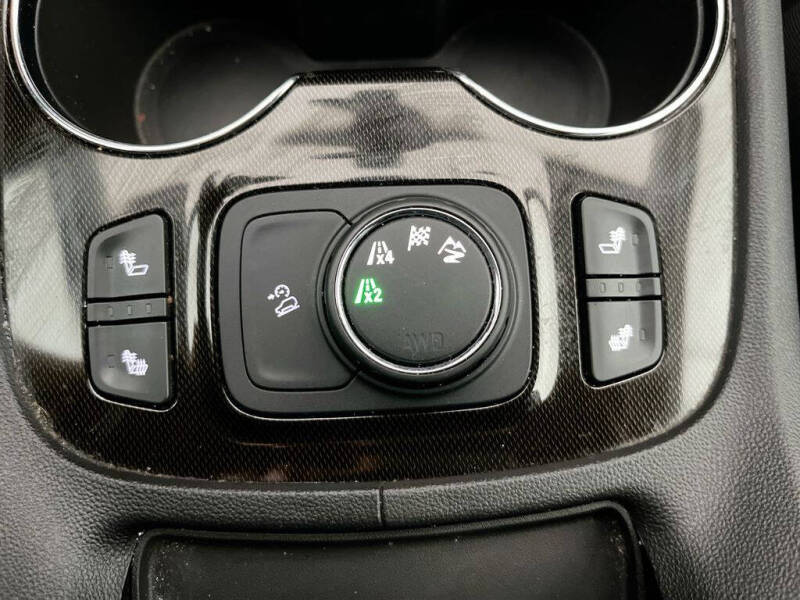 2020 GMC Acadia AT4