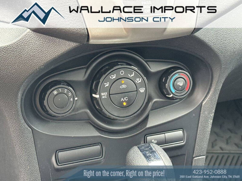 2012 Ford Fiesta SES
