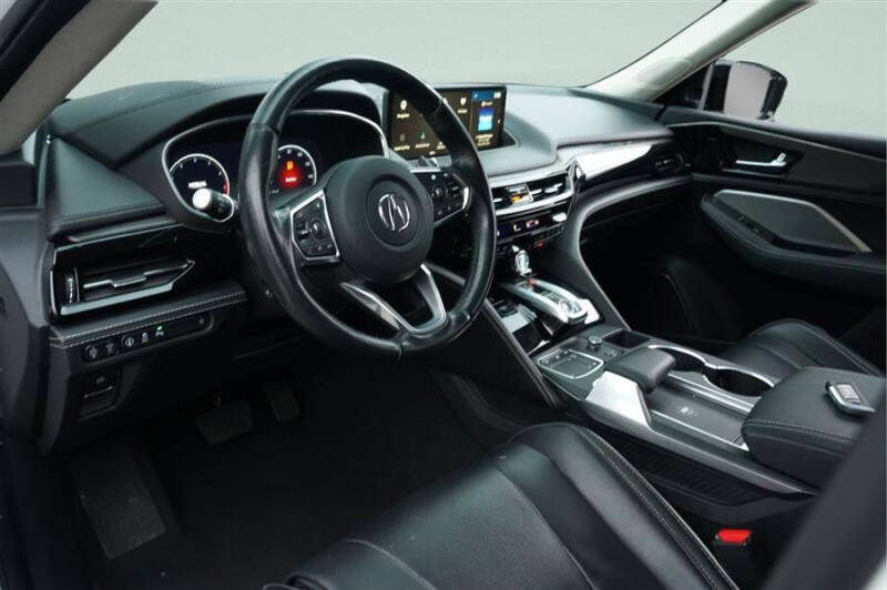 2023 Acura MDX SH-AWD w/Advance