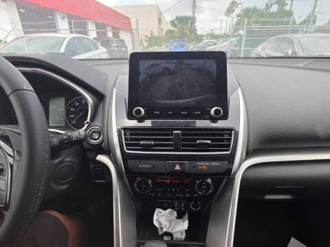 2022 Mitsubishi Eclipse Cross SE Special Edition