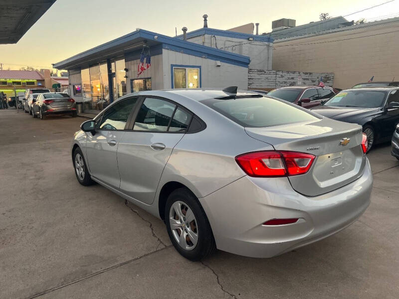 2018 Chevrolet Cruze LS Auto