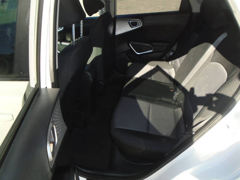 2023 Kia Soul LX