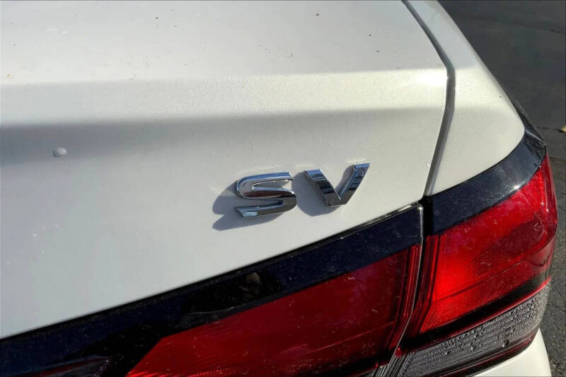 2022 Nissan Versa SV