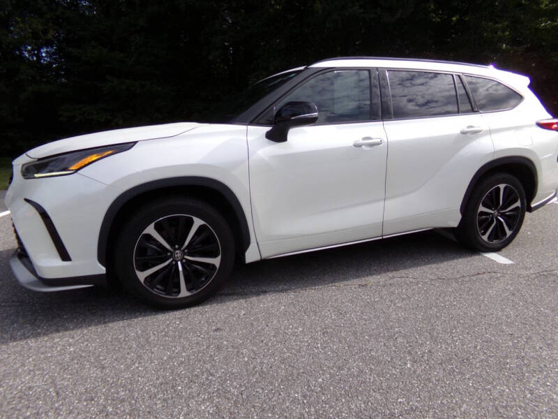 2021 Toyota Highlander for sale at Dwight Phillips Auto Sales INC in Wilkesboro NC