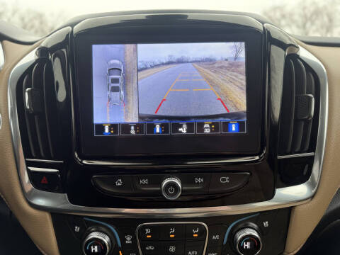 2023 Chevrolet Traverse Premier