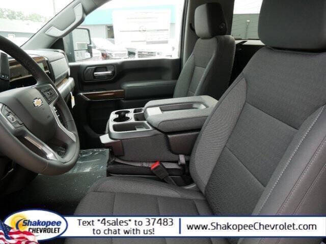 2025 Chevrolet Silverado 3500HD