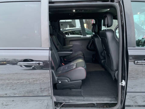 2017 Dodge Grand Caravan GT