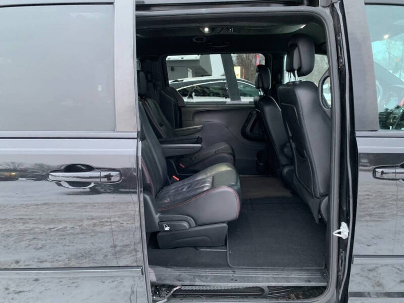 2017 Dodge Grand Caravan GT