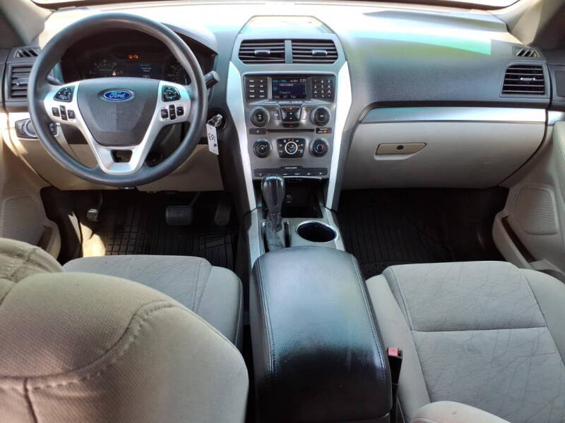 2012 Ford Explorer