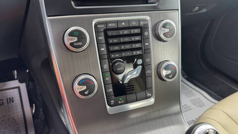 2016 Volvo S60 T5 Premier