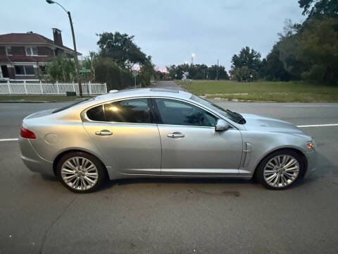 2011 Jaguar XF Premium