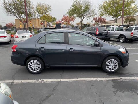 2008 Toyota Yaris S
