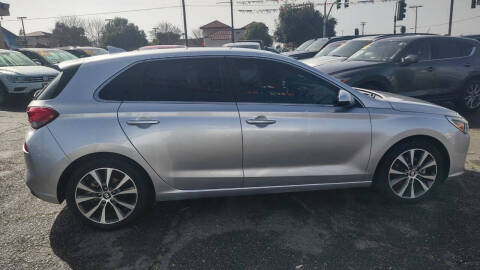 2019 Hyundai Elantra GT